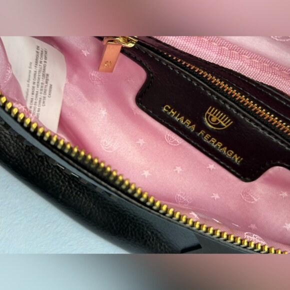🆕 CHIARA FERRAGNI 🧿 NWOT Eye Star Patch Belt Bag, Black PU Leather White Strap - Picture 11 of 15